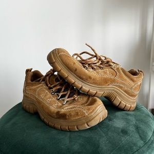 Brown vintage shoes, minimal stains